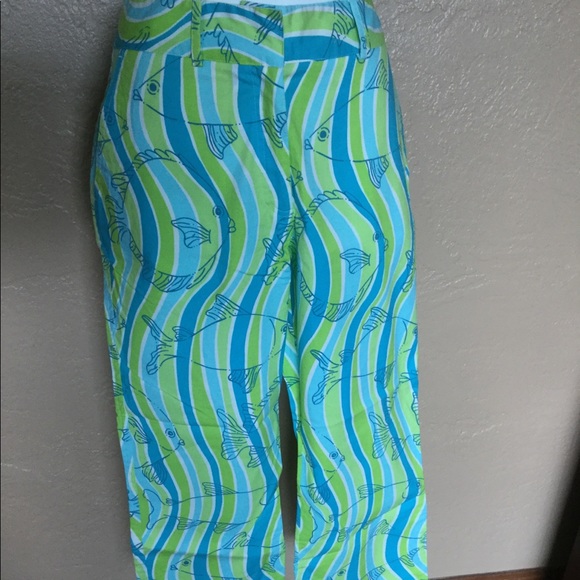 Lilly Pulitzer Capri Pants 4 Fish Swirl Print EUC